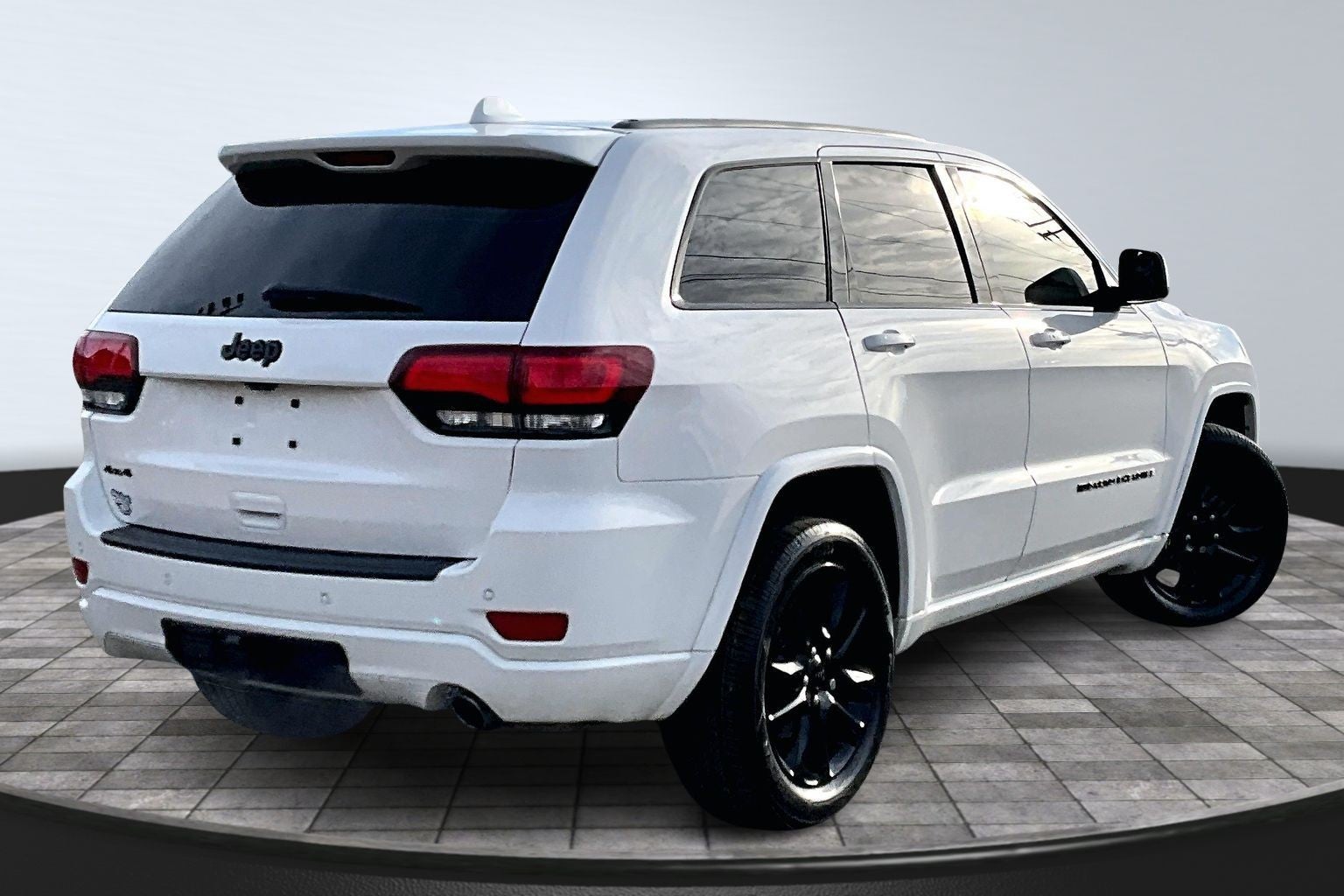 2022 Jeep Grand Cherokee WK Laredo X