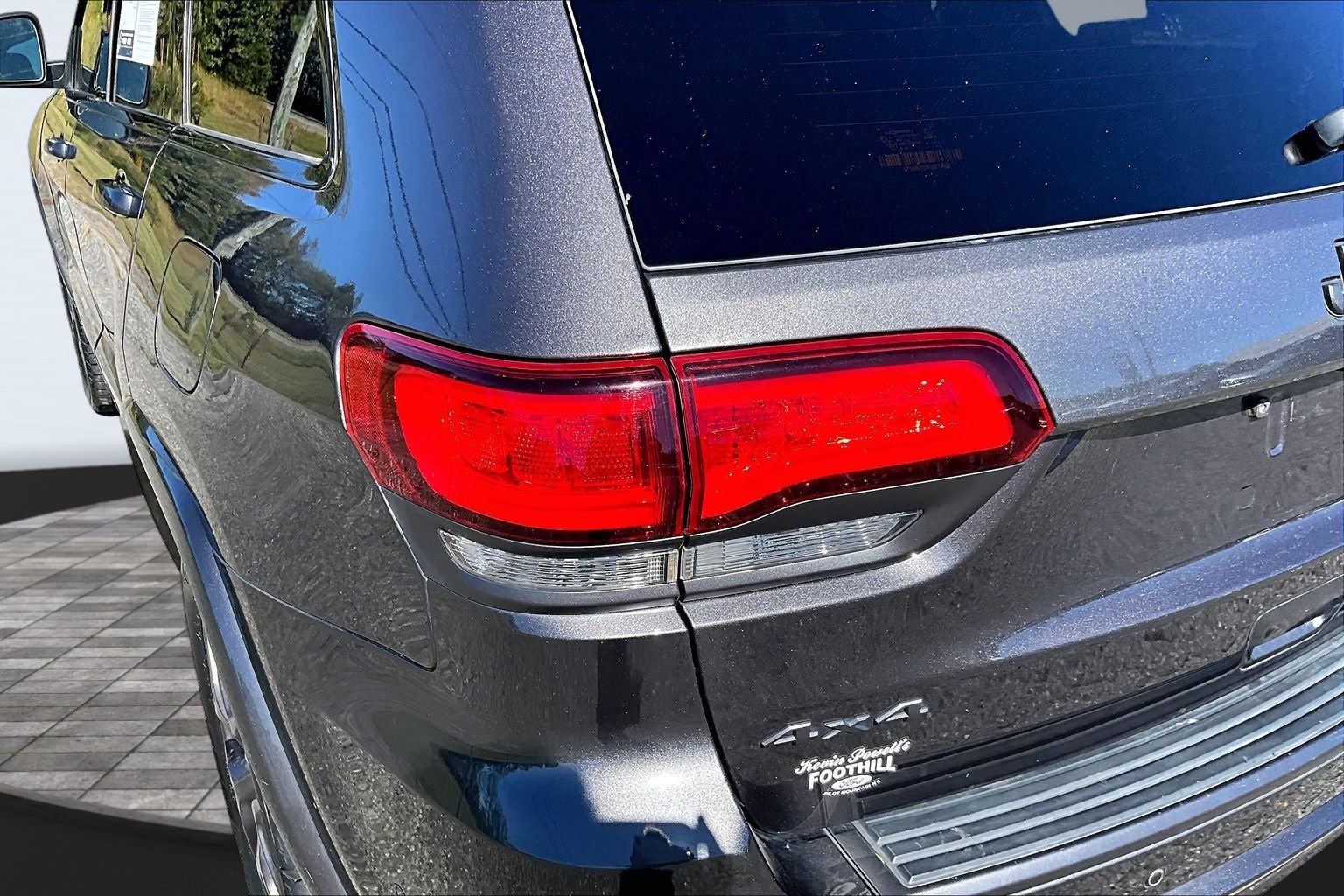 2021 Jeep Grand Cherokee 80th Anniversary