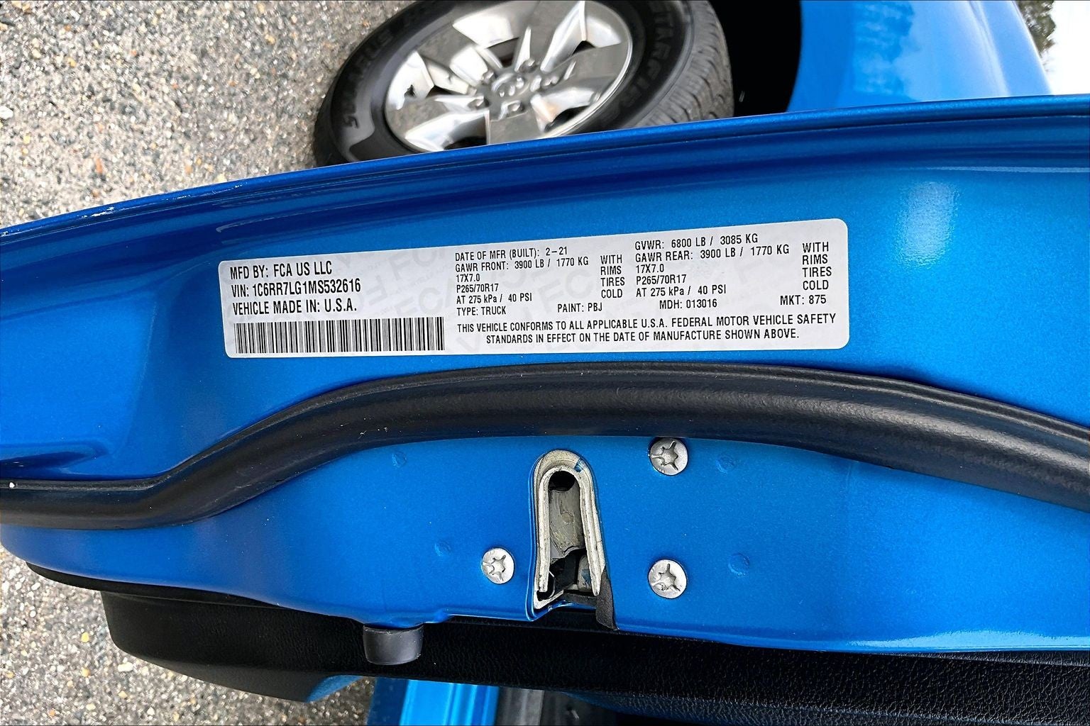 2021 RAM 1500 Classic SLT