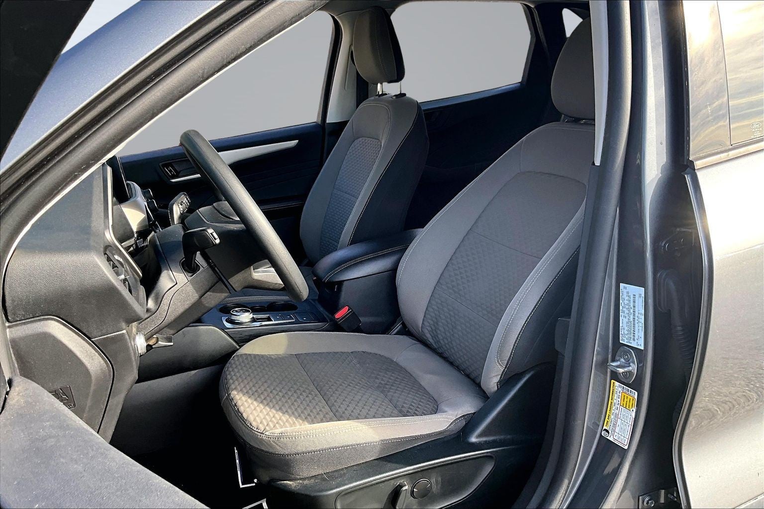 2022 Ford Escape SE Hybrid