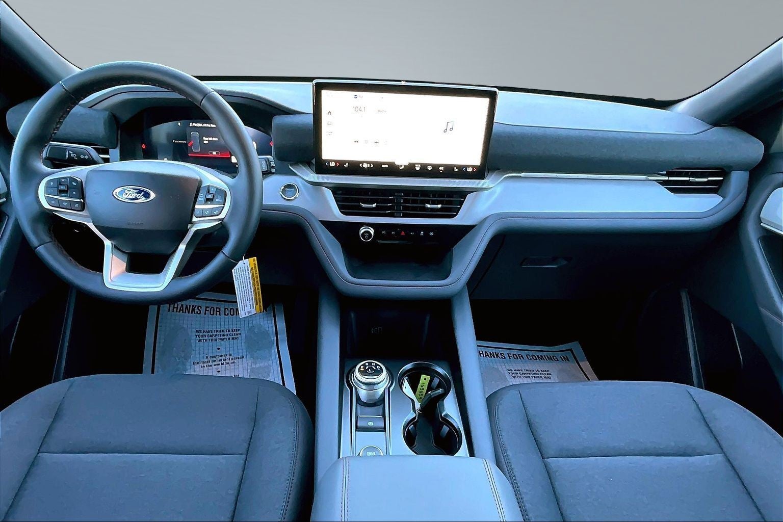 2027 Ford Explorer Active w/200A Pkg