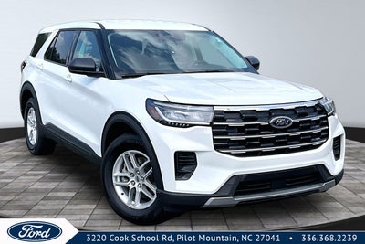 2026 Ford Explorer XLT