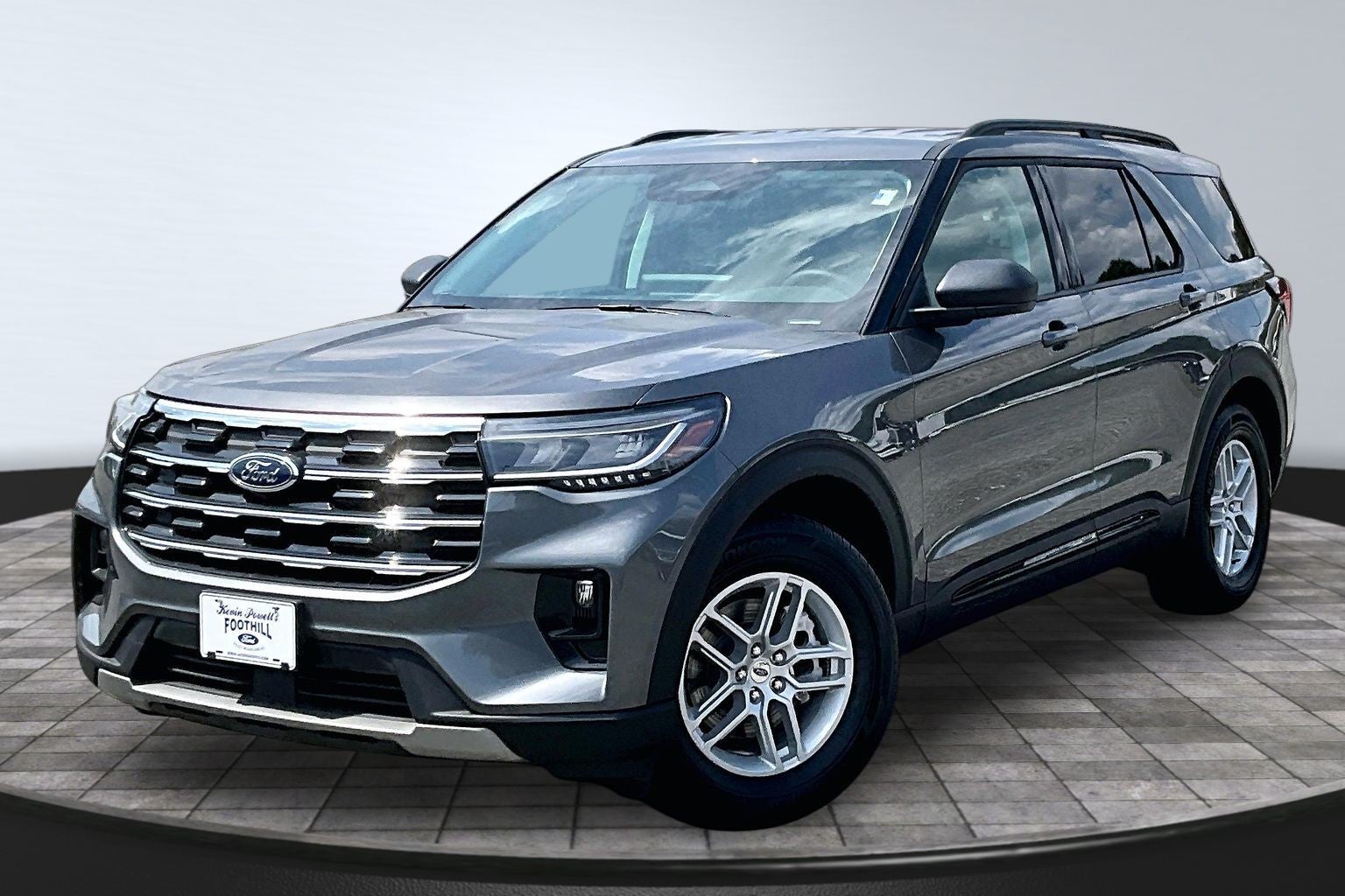 2026 Ford Explorer Active w/200A Pkg