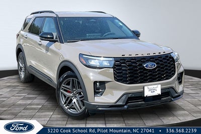 2026 Ford Explorer ST-Line