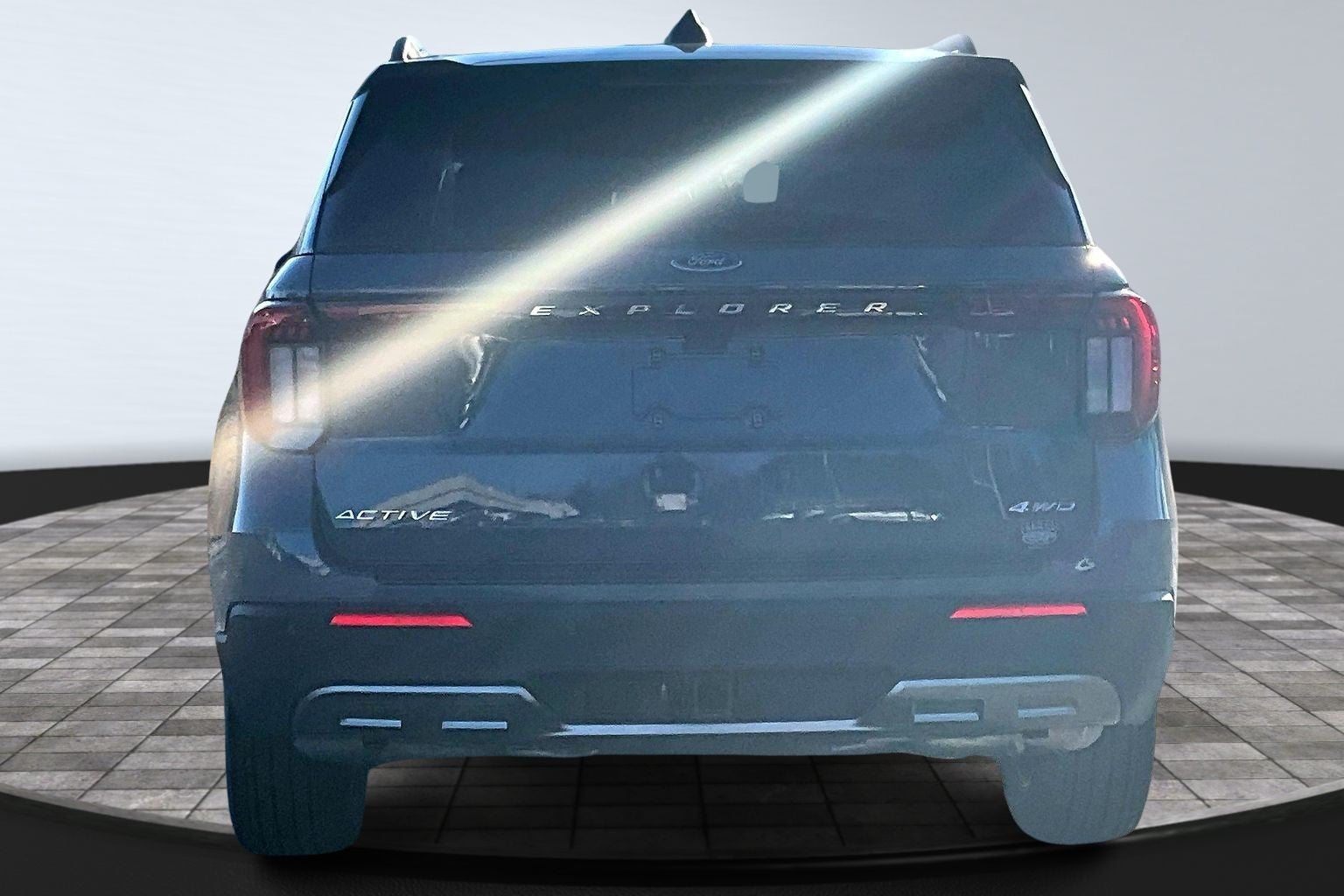 2026 Ford Explorer Active w/200A Pkg