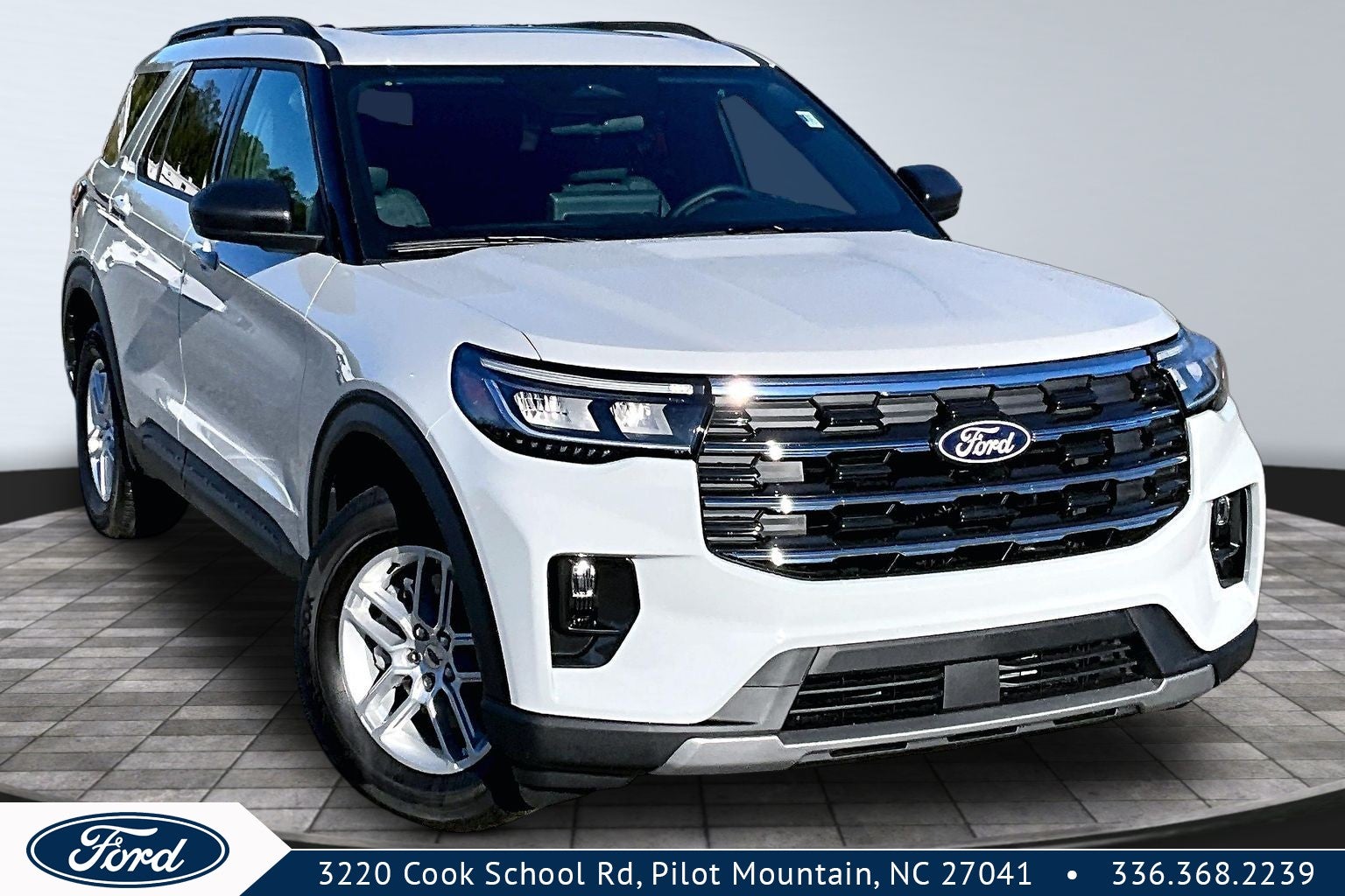 2027 Ford Explorer Active w/200A Pkg