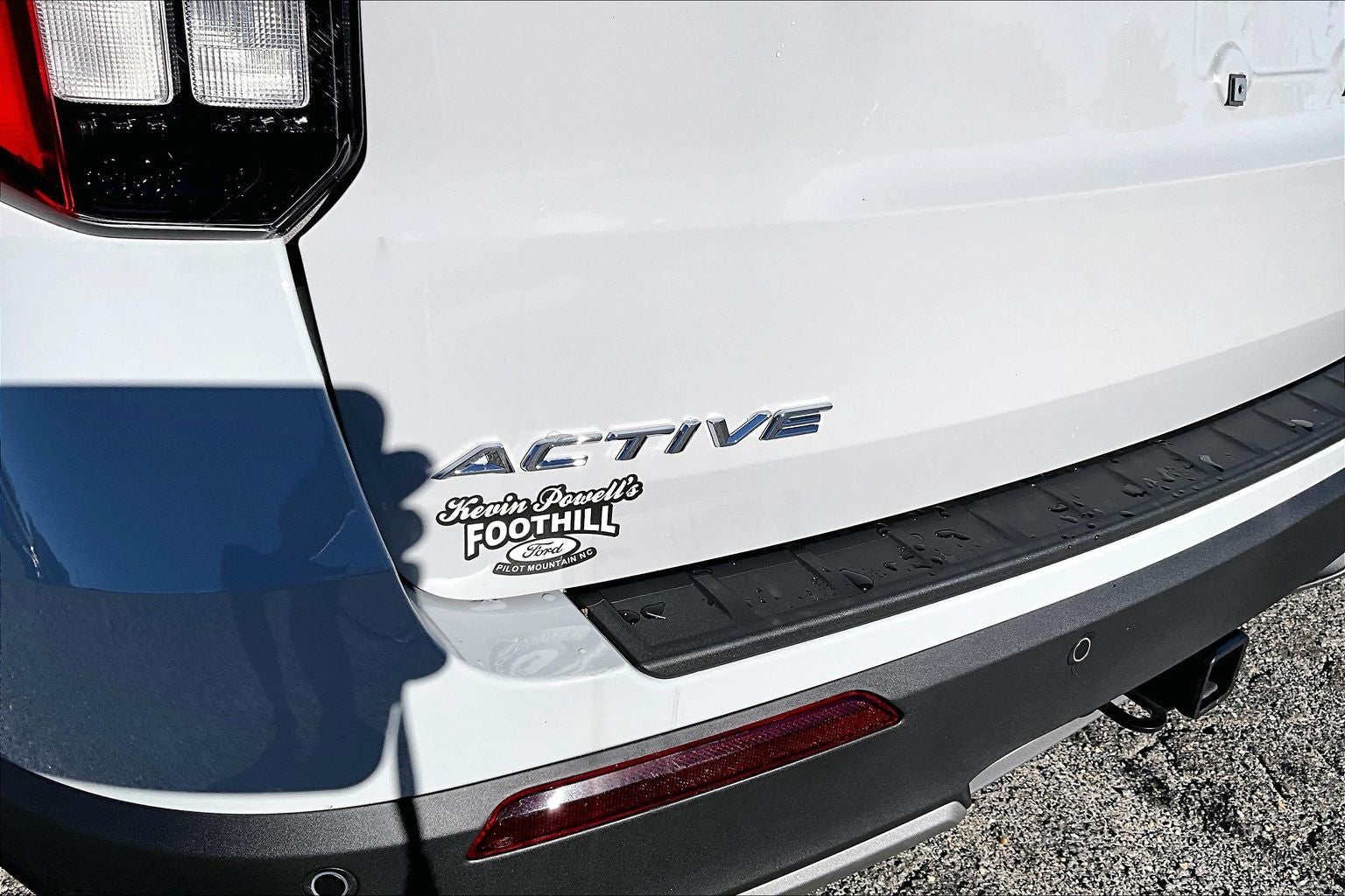 2027 Ford Explorer Active w/200A Pkg