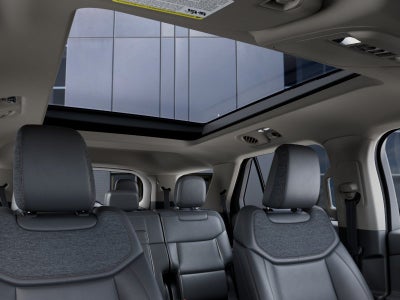 2027 Ford Explorer Active w/200A Pkg