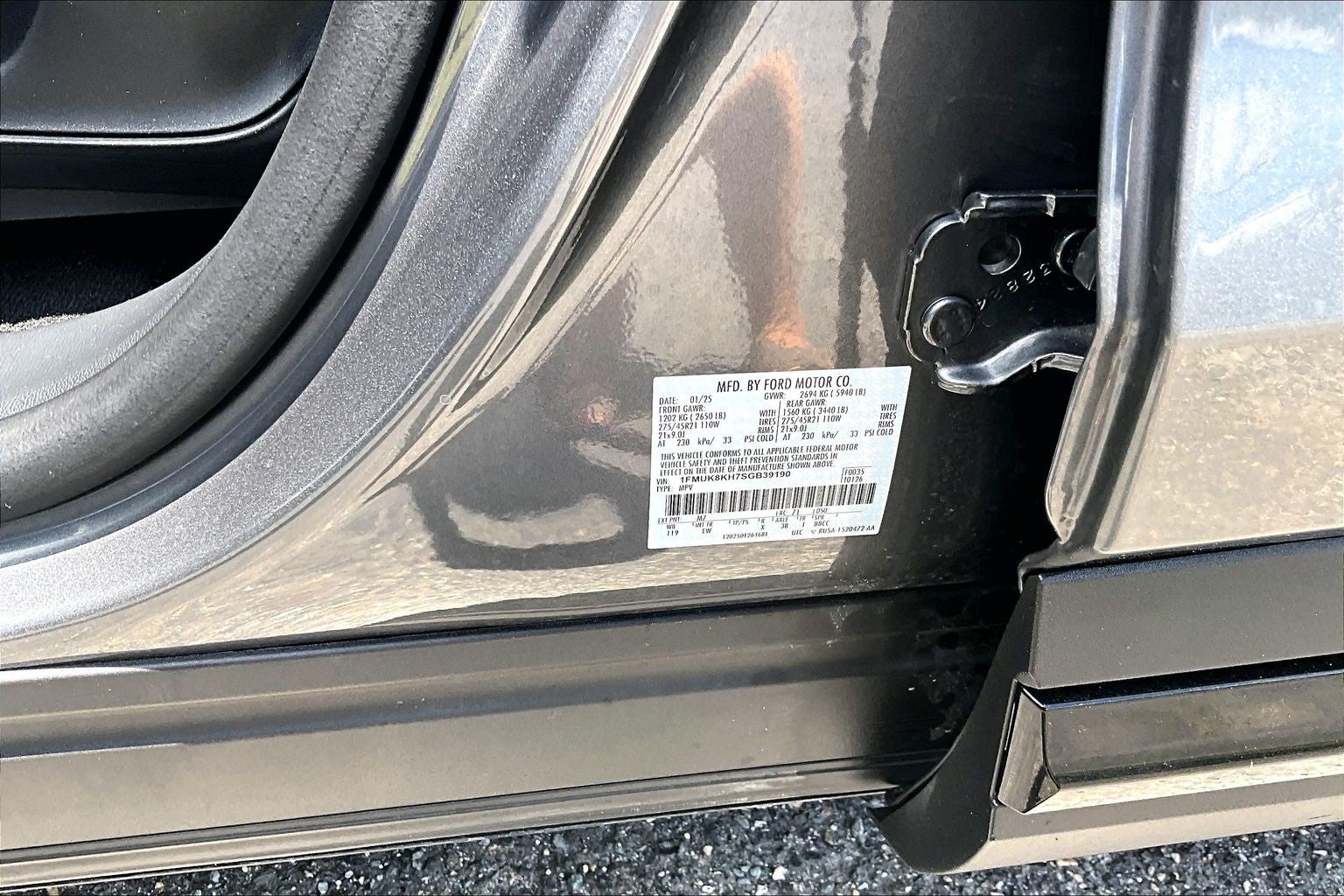 2025 Ford Explorer ST-Line