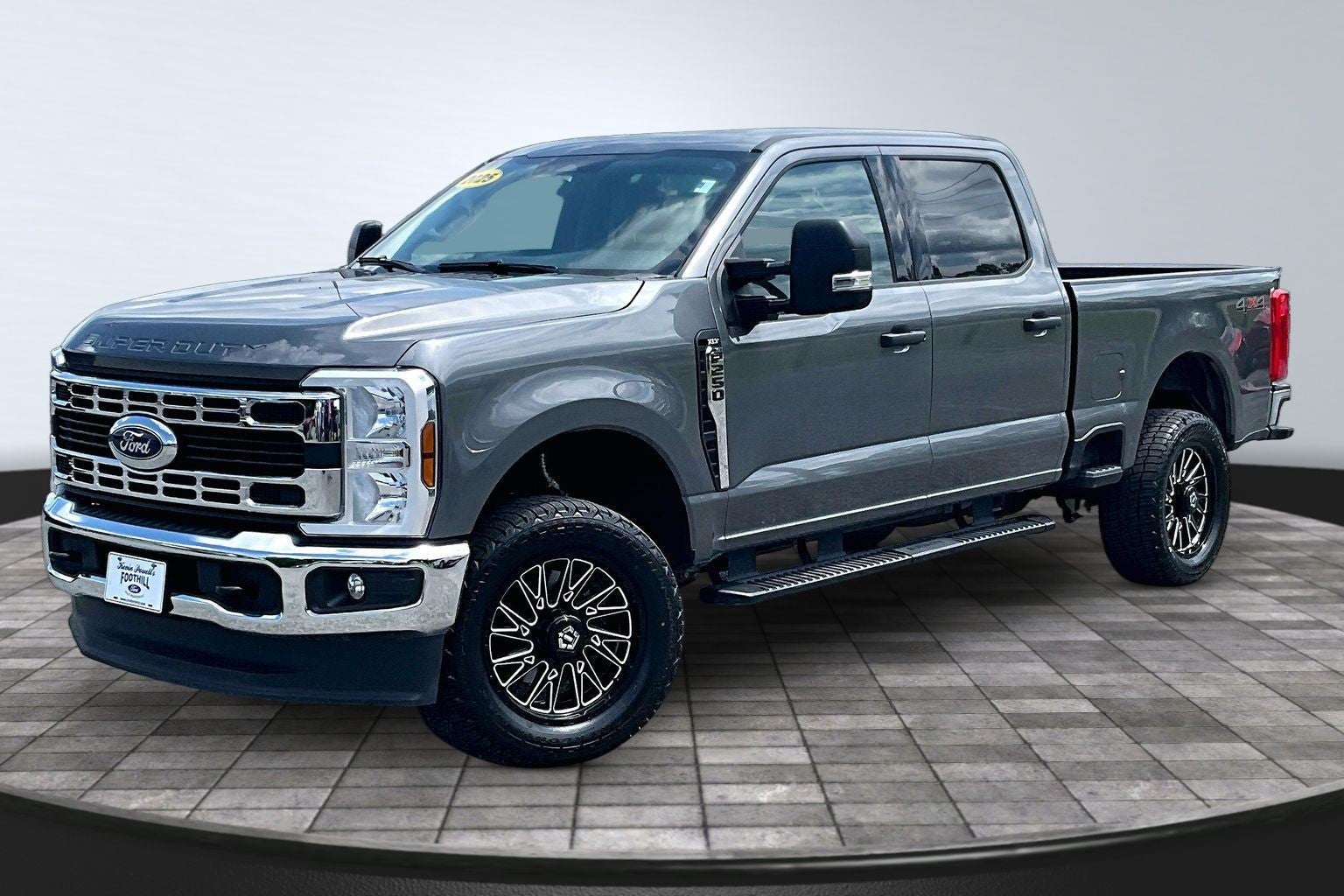 2025 Ford Super Duty F-250 SRW Base