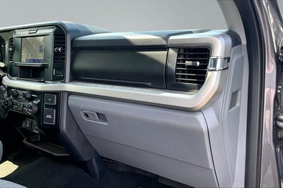 2025 Ford Super Duty F-250 SRW Base