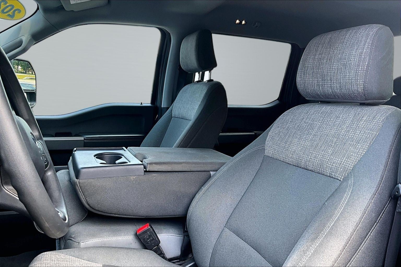 2025 Ford Super Duty F-250 SRW Base