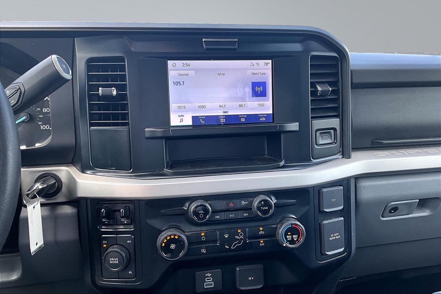 2025 Ford Super Duty F-250 SRW Base