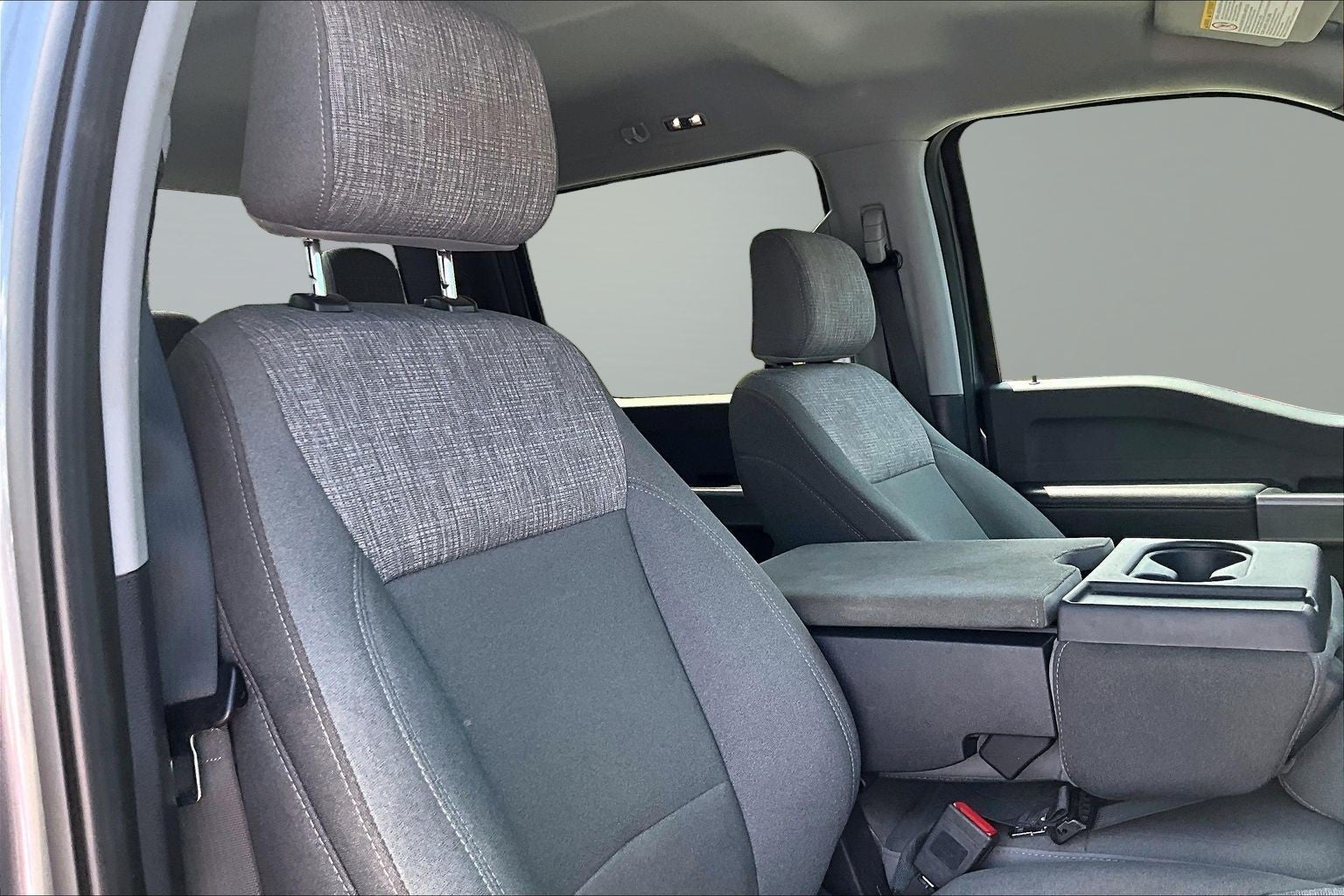 2025 Ford Super Duty F-250 SRW Base
