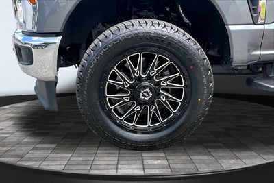 2025 Ford Super Duty F-250 SRW Base
