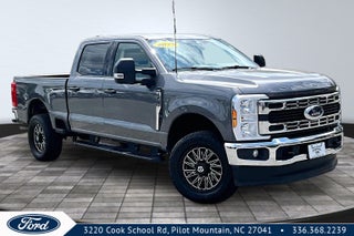 2025 Ford Super Duty F-250 SRW Base