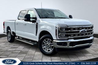 2026 Ford Super Duty F-350 SRW LARIAT