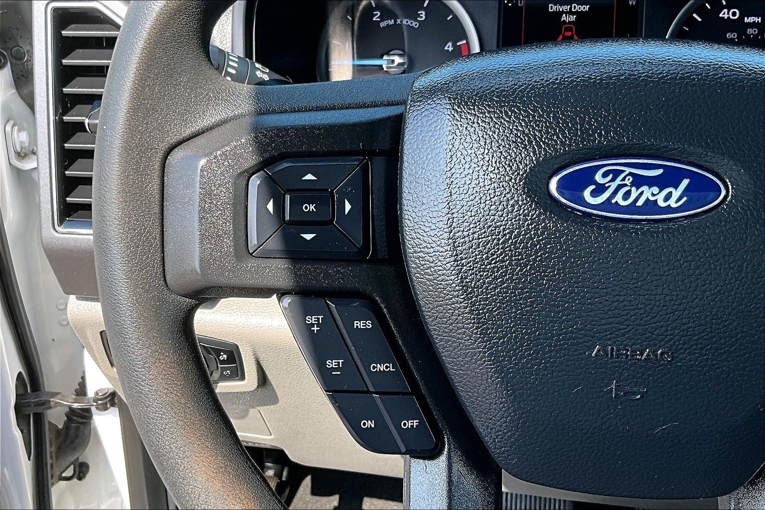 2022 Ford Super Duty F-350 SRW Base