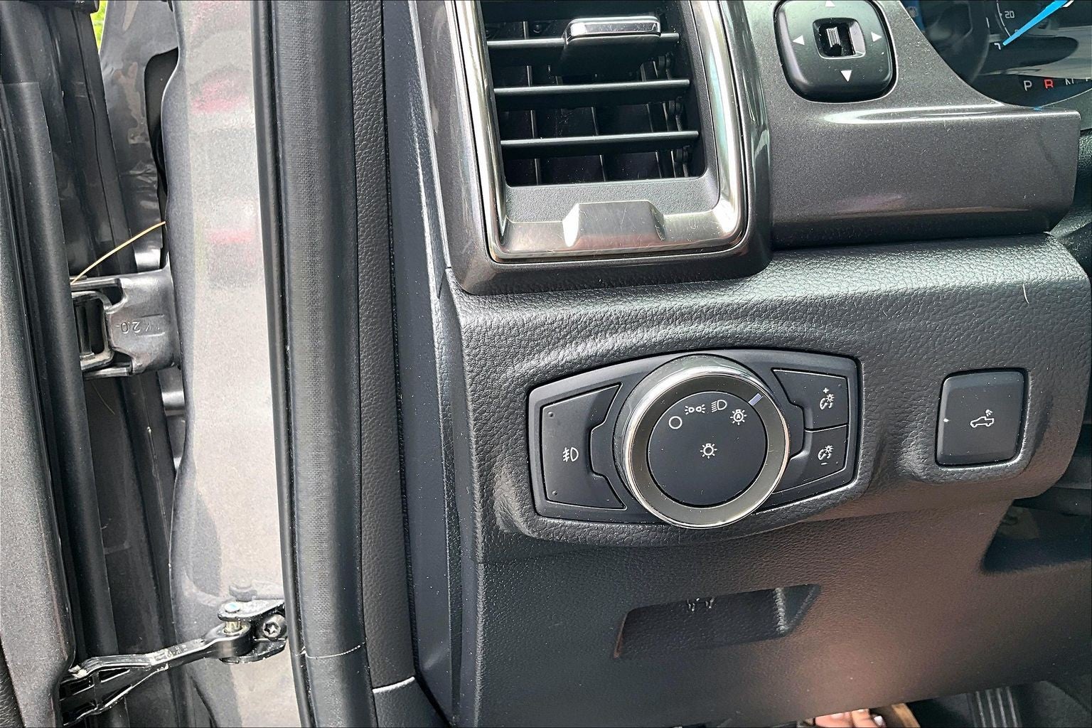 2022 Ford Ranger Base
