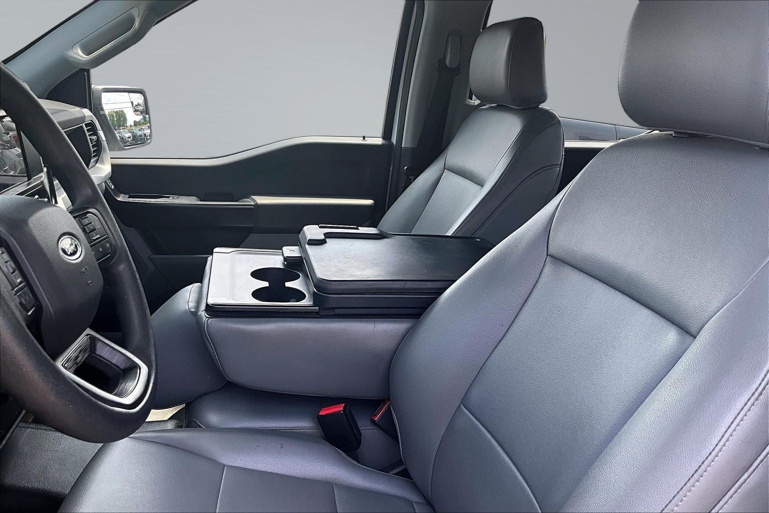 2022 Ford F-150 Base
