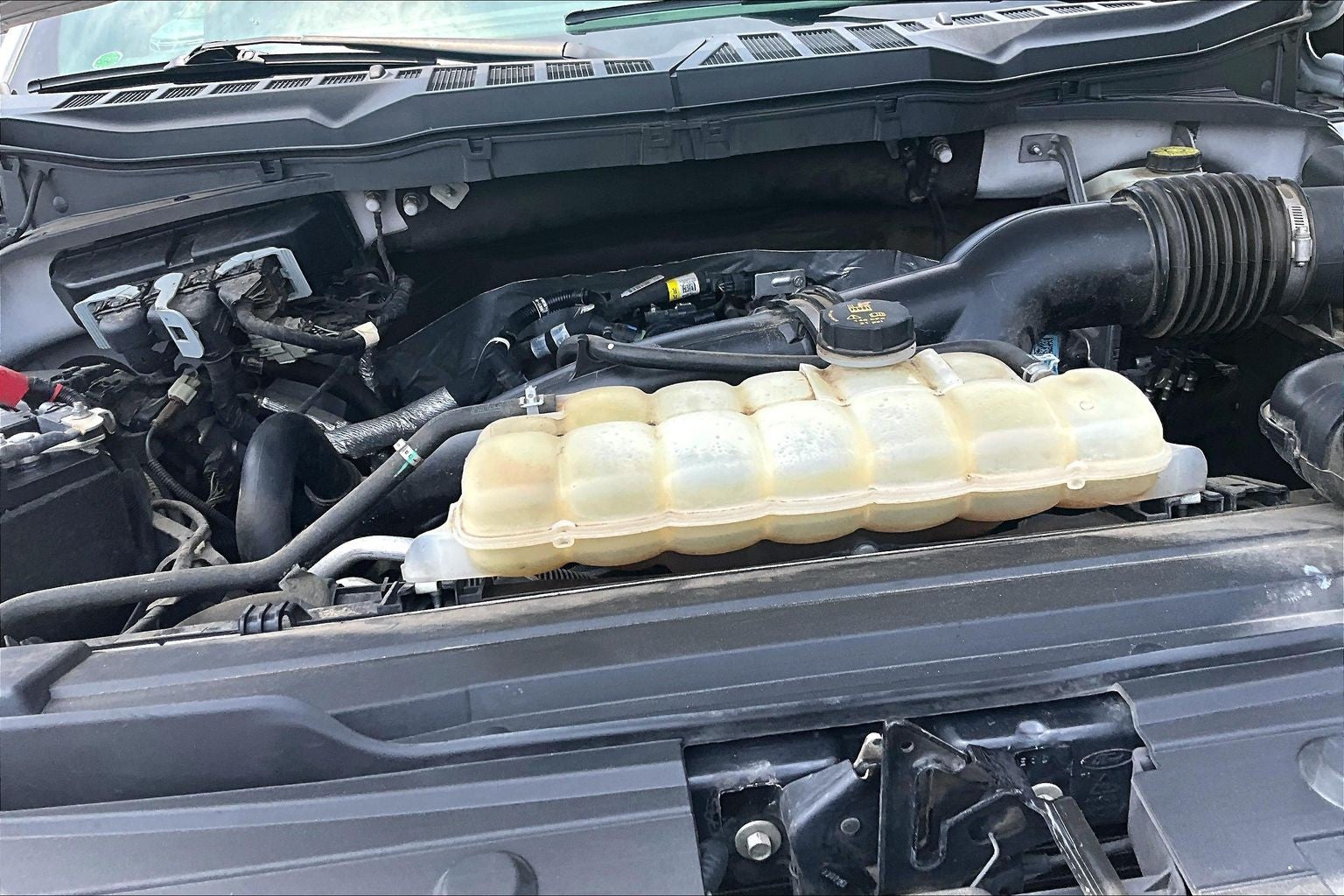 2022 Ford F-150 Base
