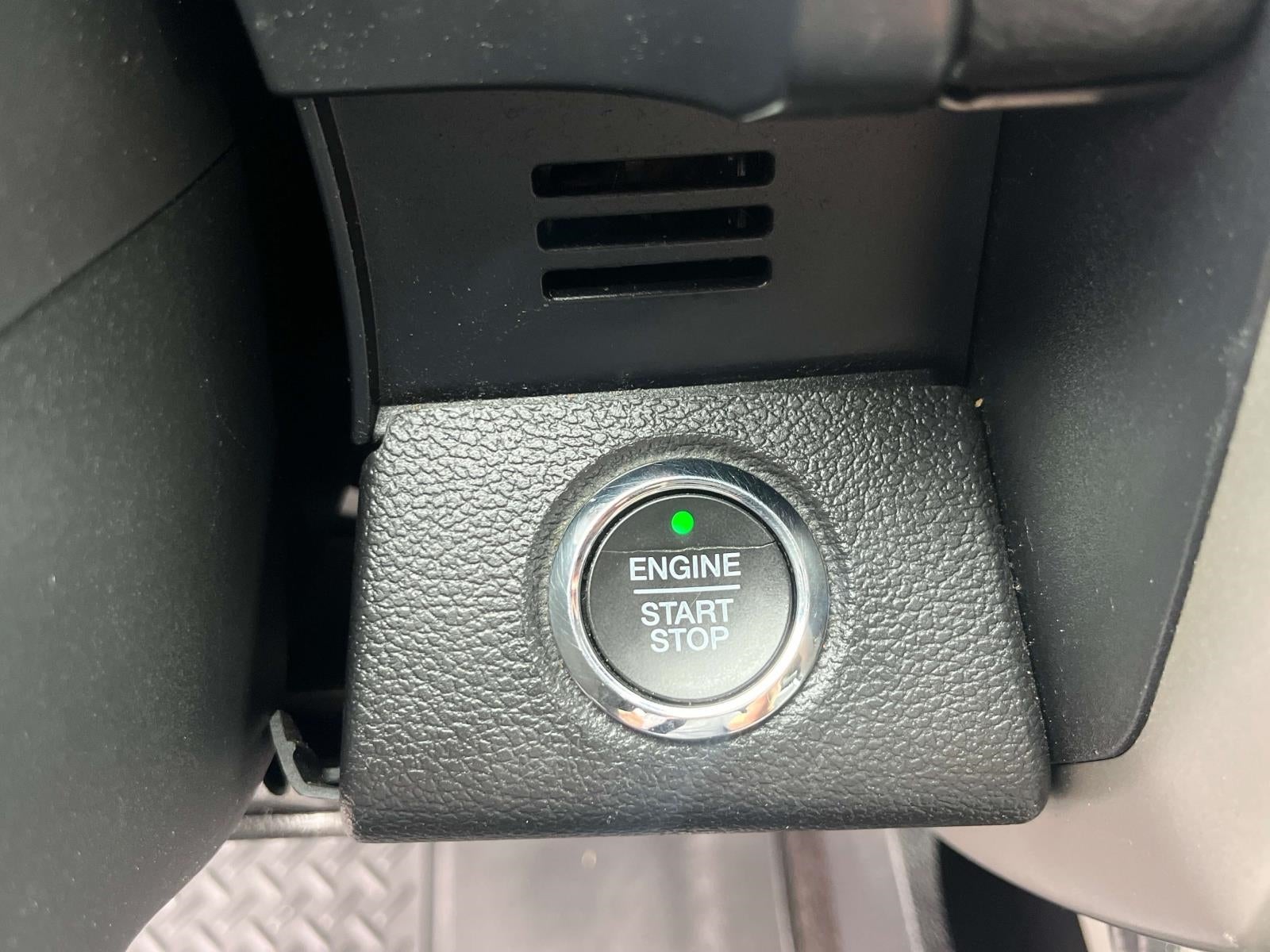 2018 Ford F-150 LARIAT 4WD SuperCrew 5.5' Box