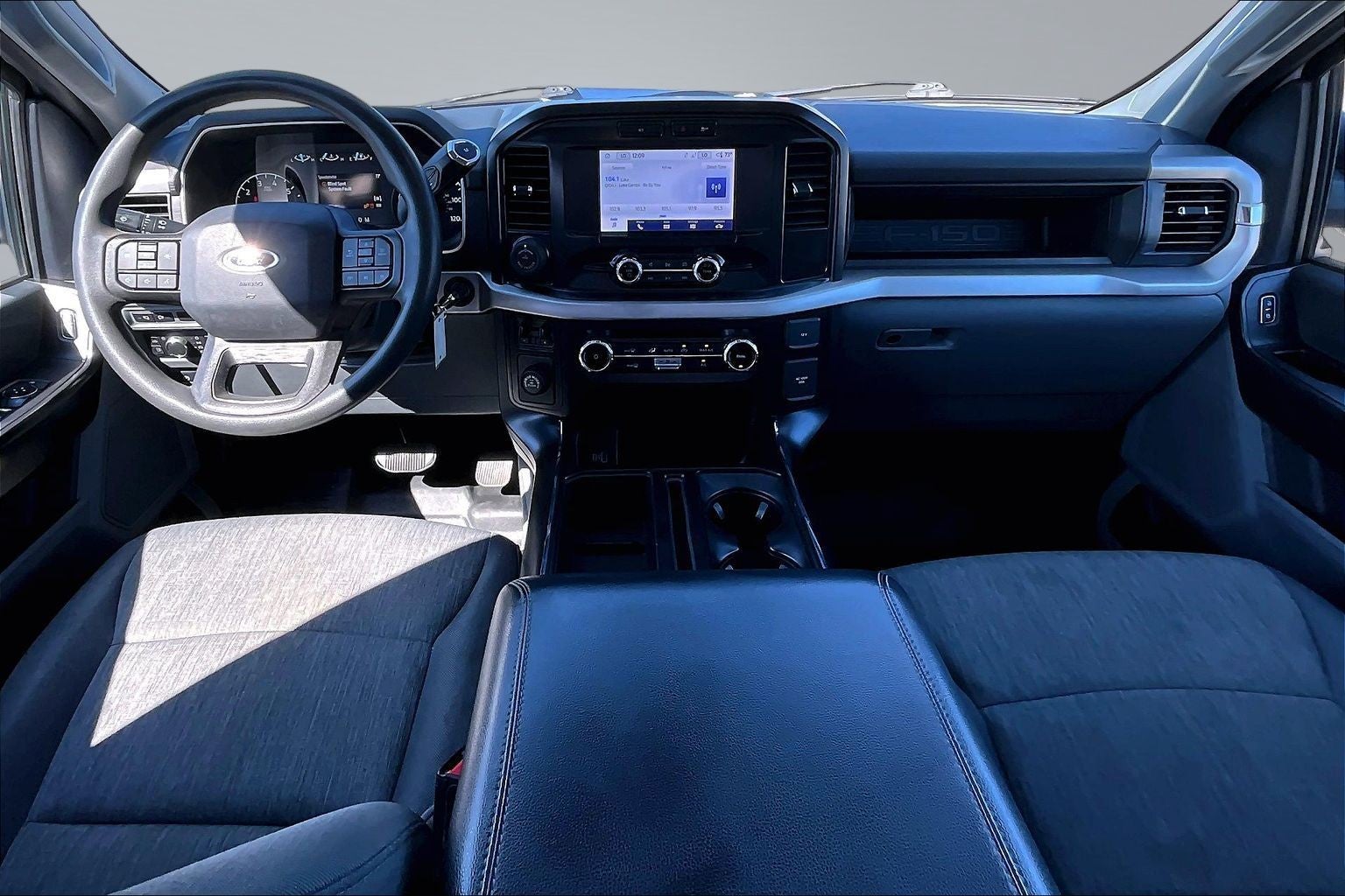 2022 Ford F-150 Base