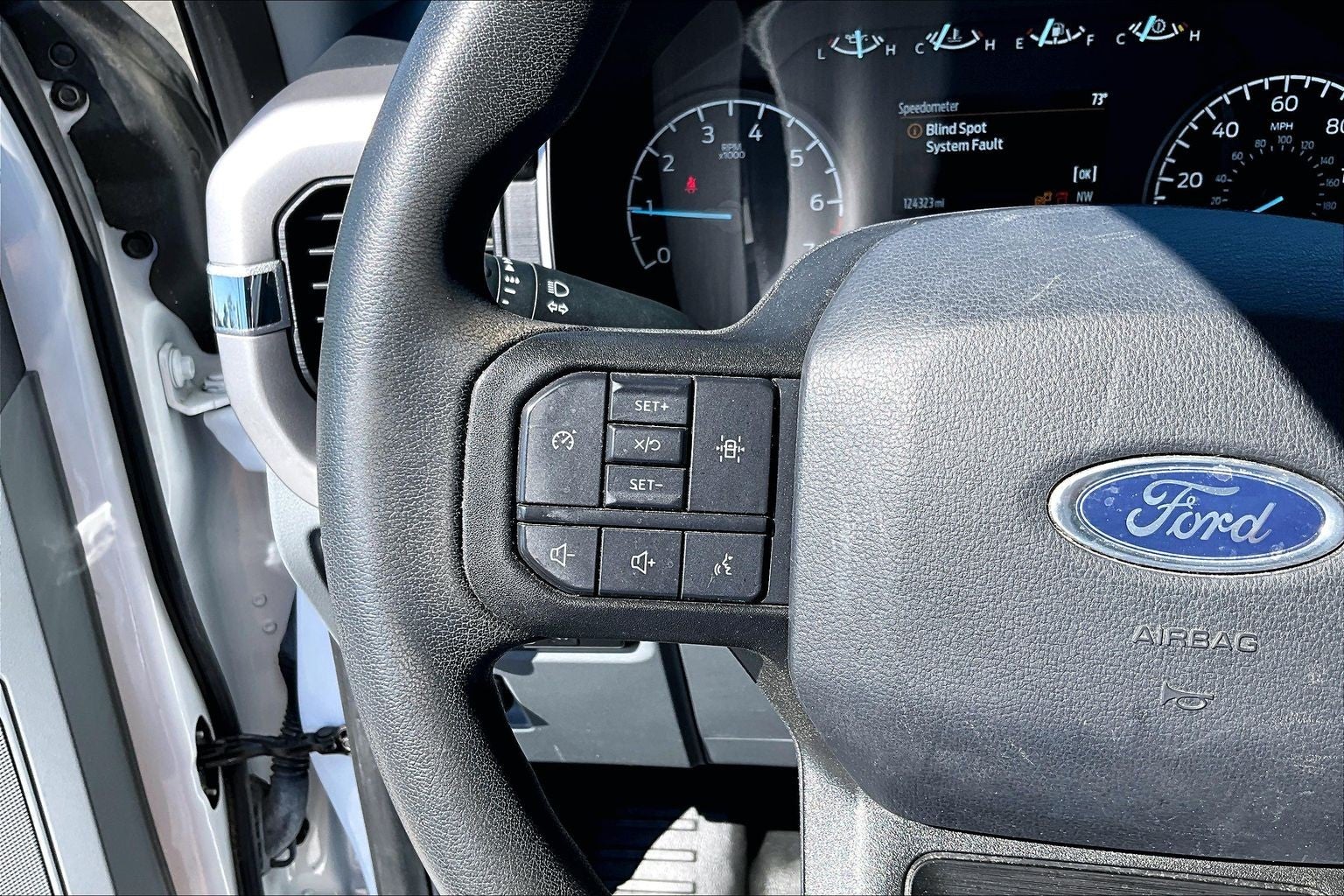 2022 Ford F-150 Base