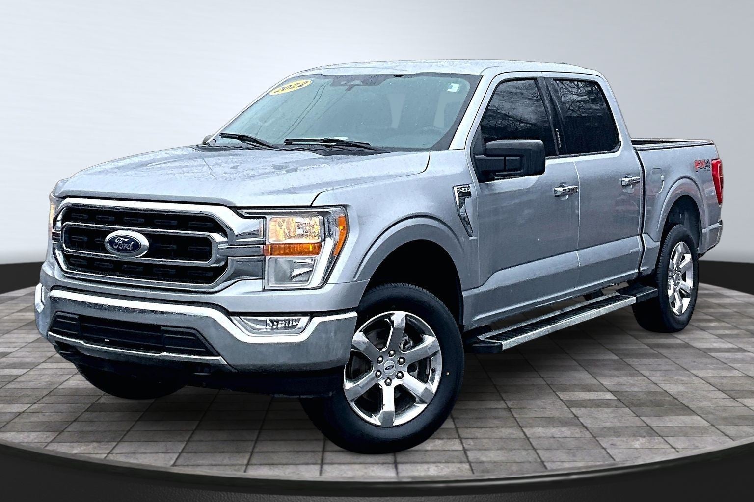 2022 Ford F-150 Base