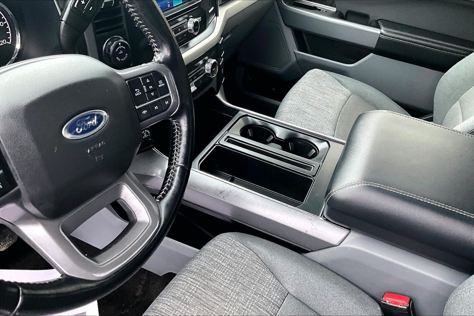 2022 Ford F-150 Base