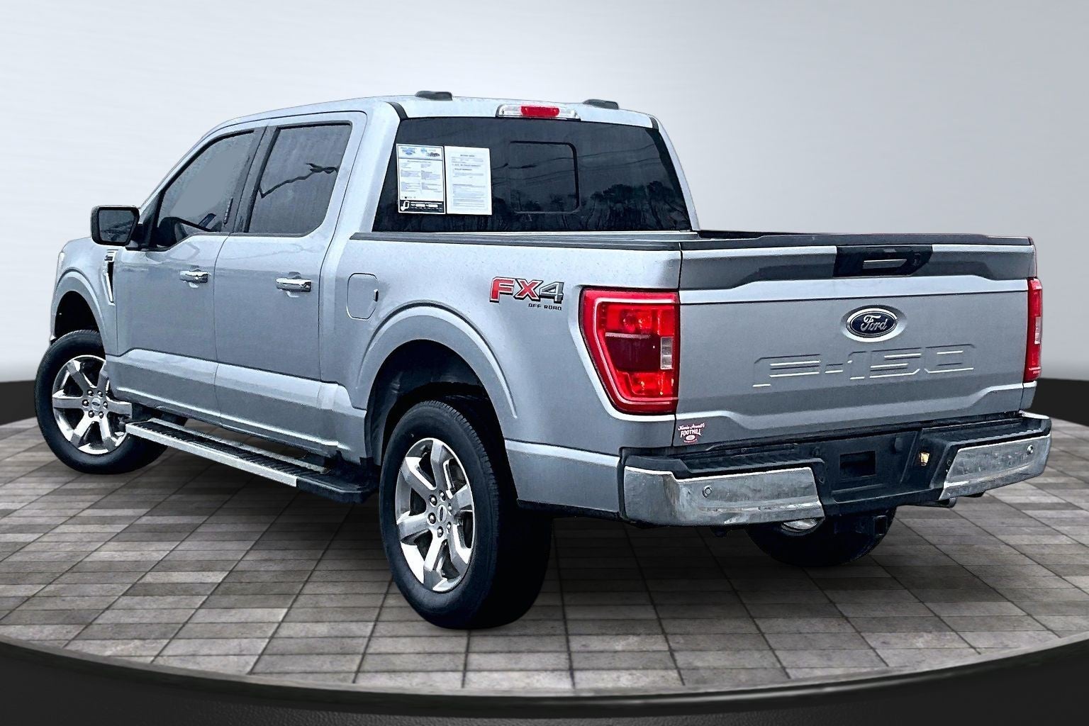 2022 Ford F-150 Base