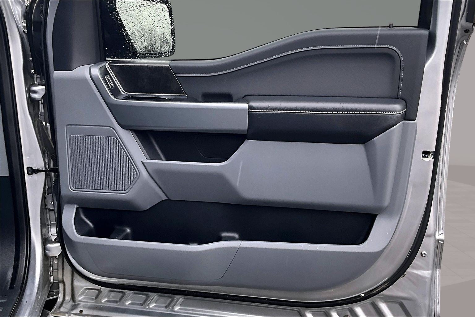 2022 Ford F-150 Base