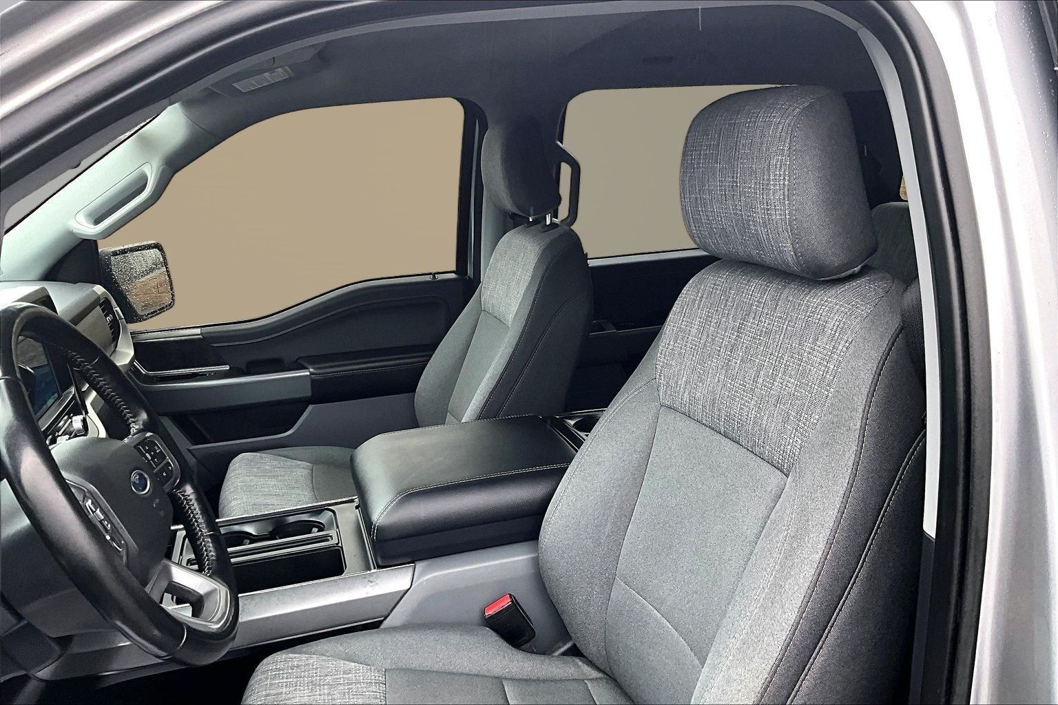 2022 Ford F-150 Base