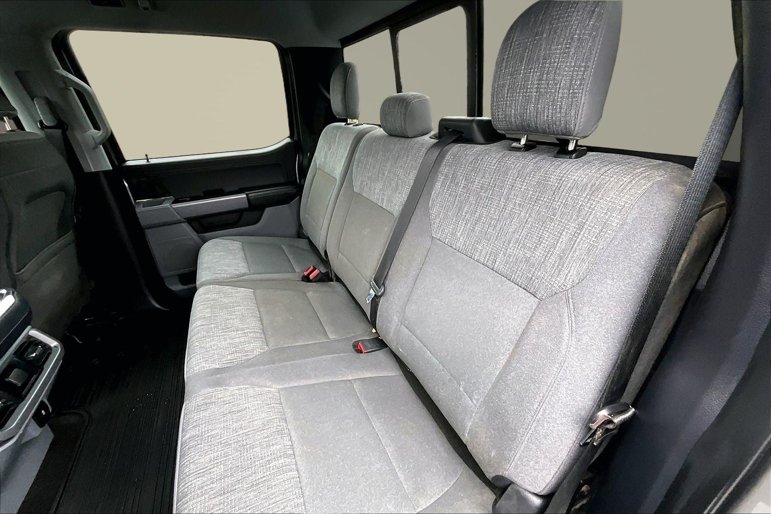 2022 Ford F-150 Base