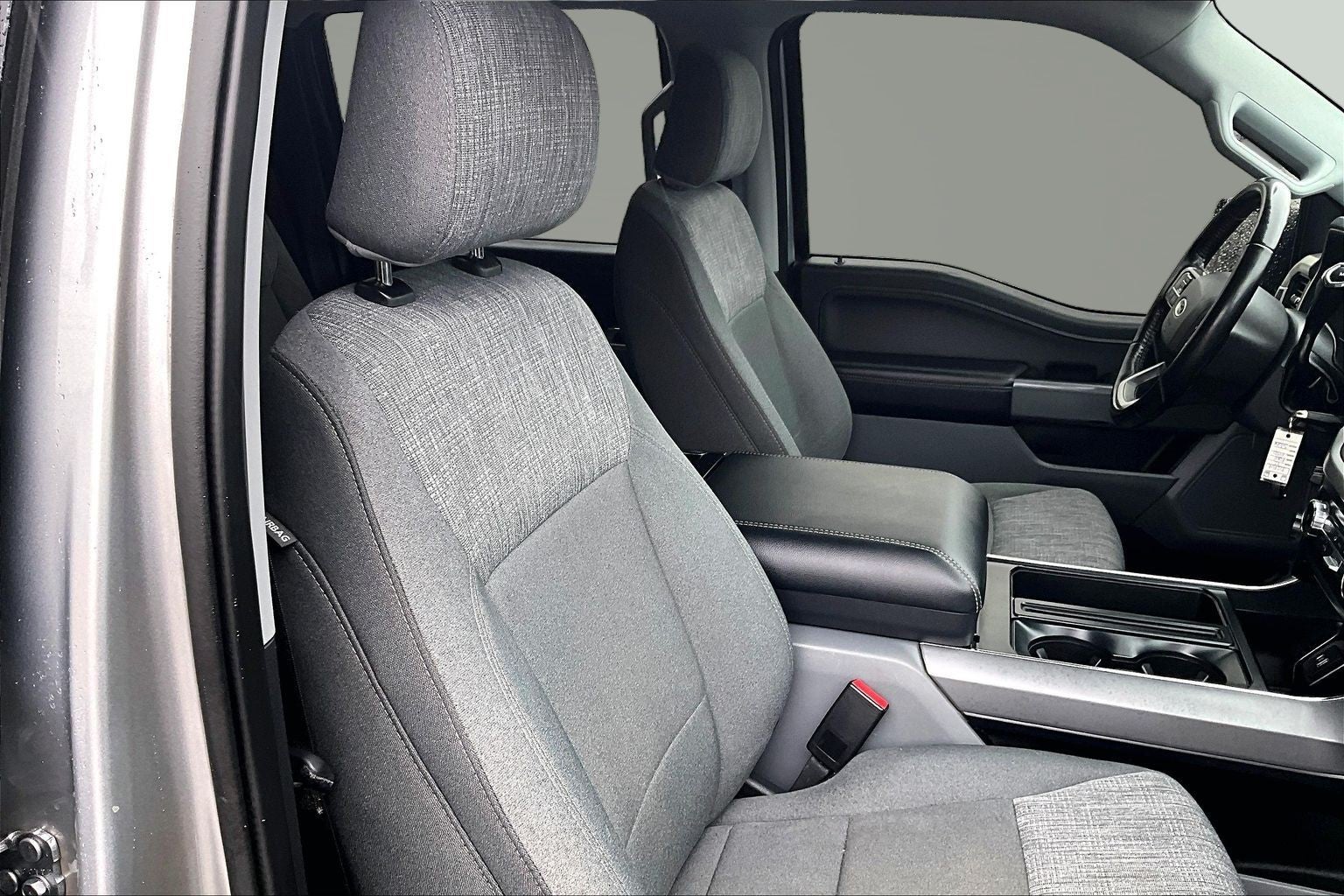 2022 Ford F-150 Base