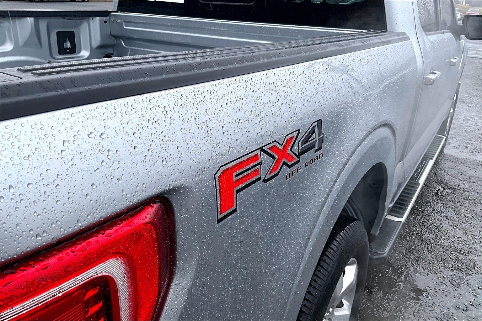 2022 Ford F-150 Base