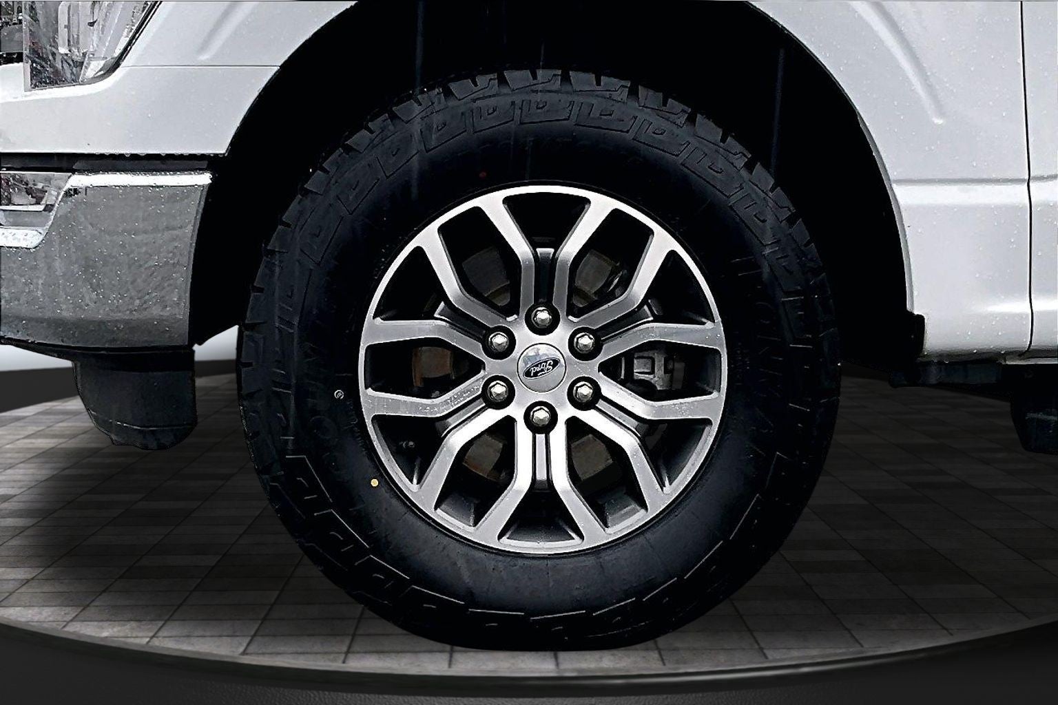 2021 Ford F-150 Base