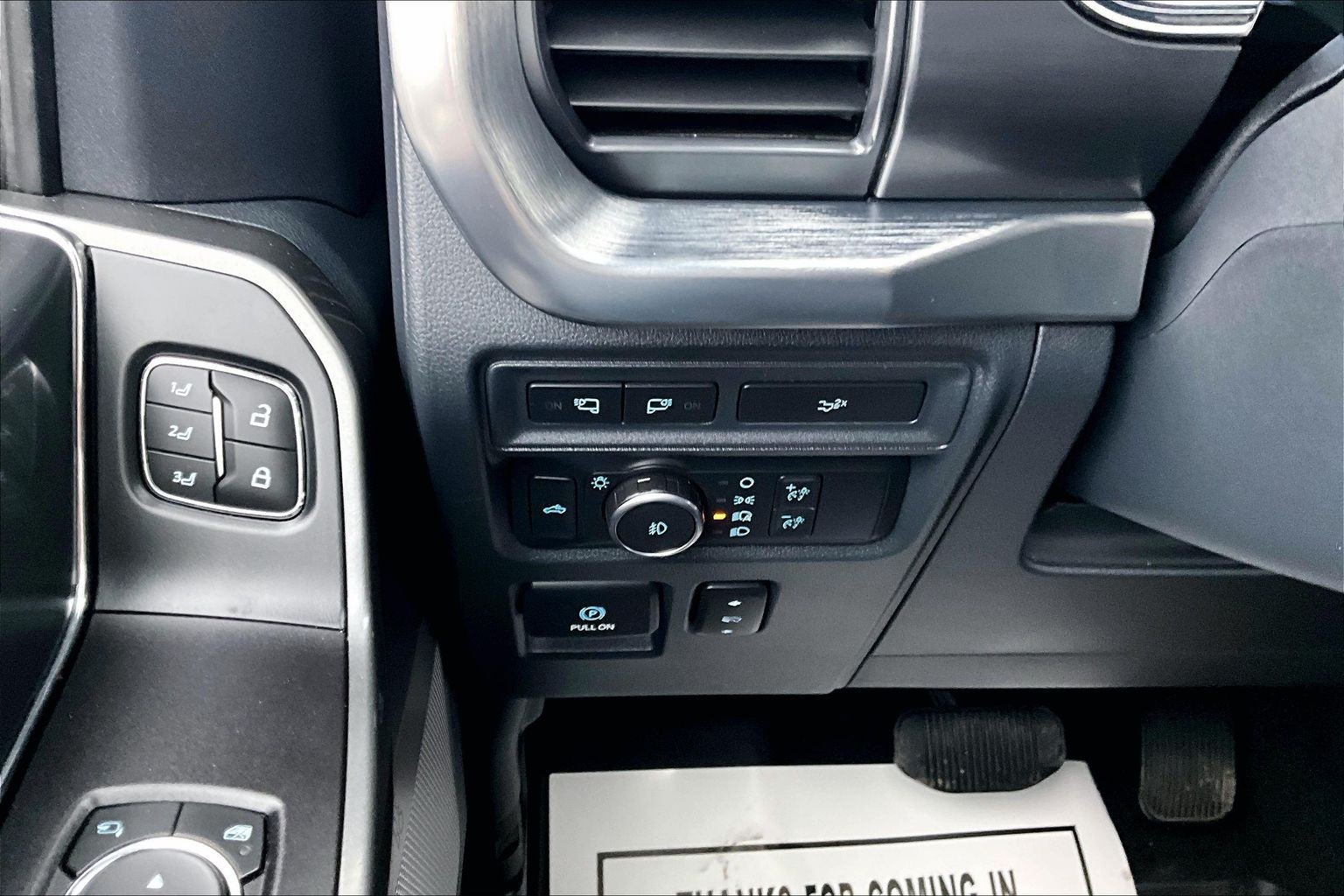 2022 Ford F-150 Base