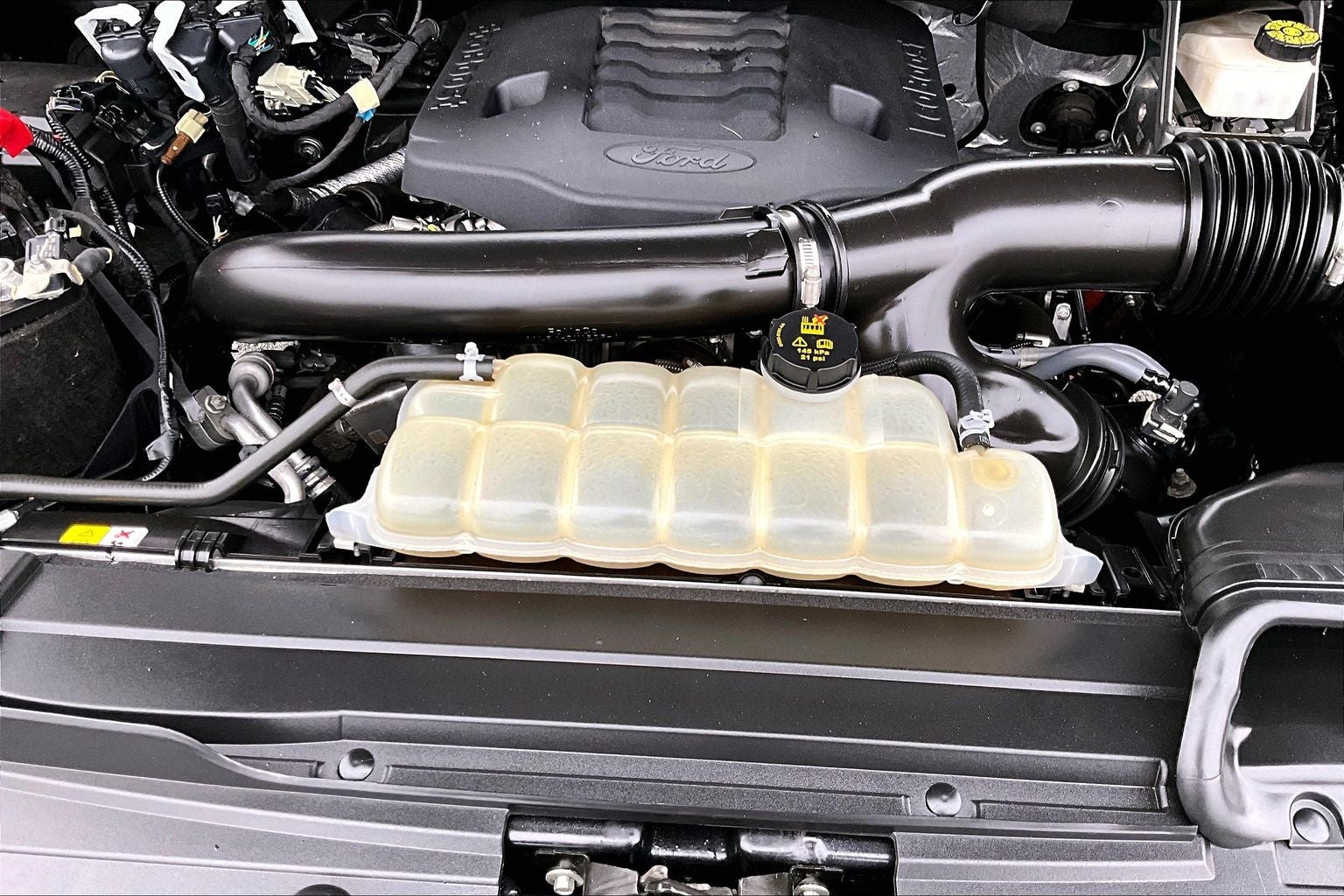 2022 Ford F-150 Base