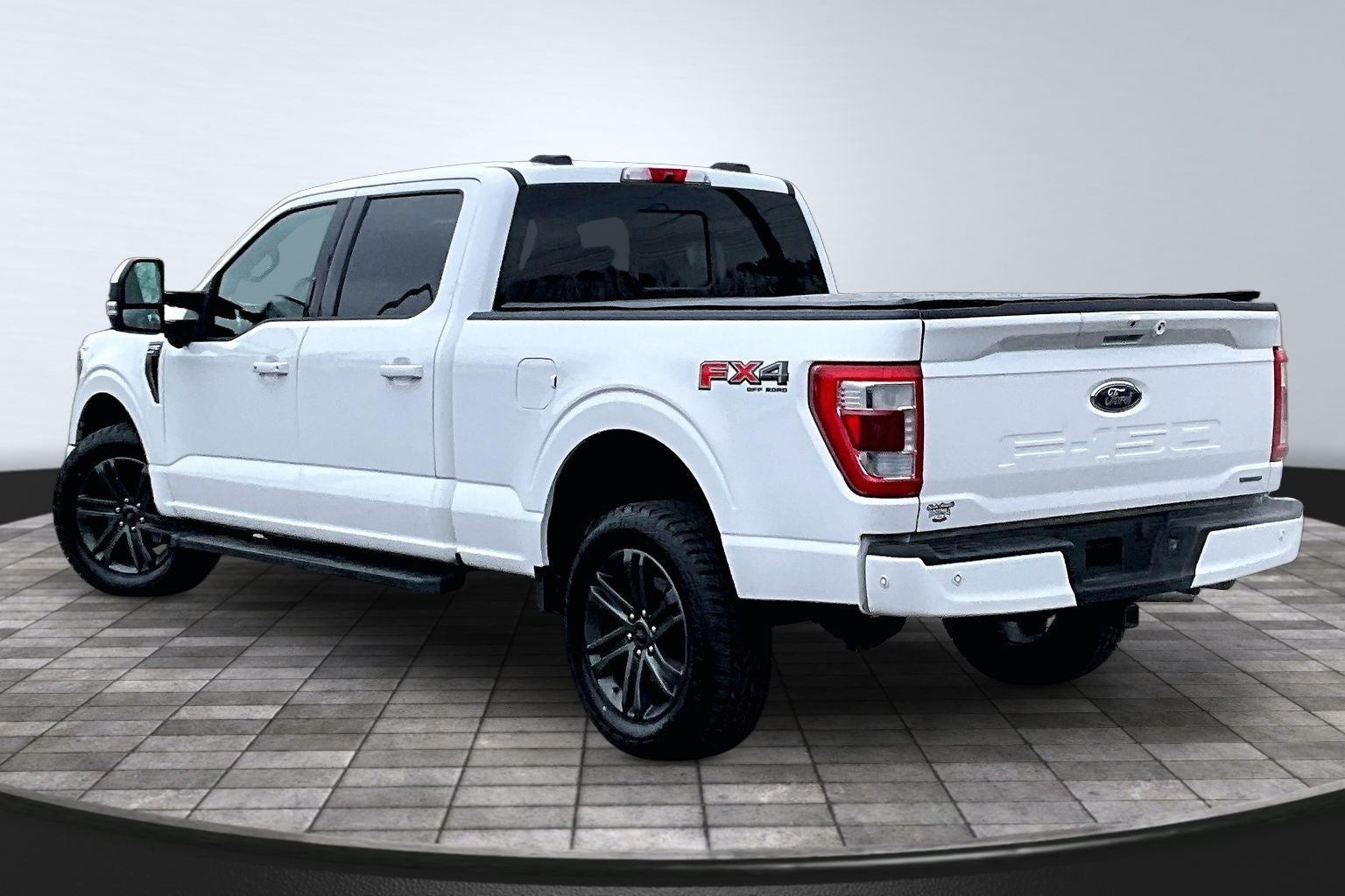 2022 Ford F-150 Base
