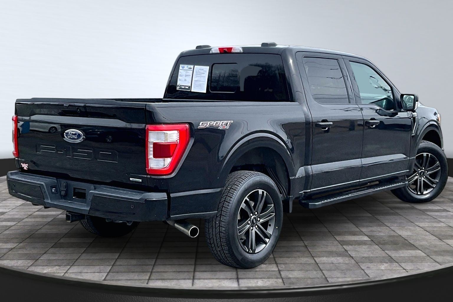 2022 Ford F-150 Base