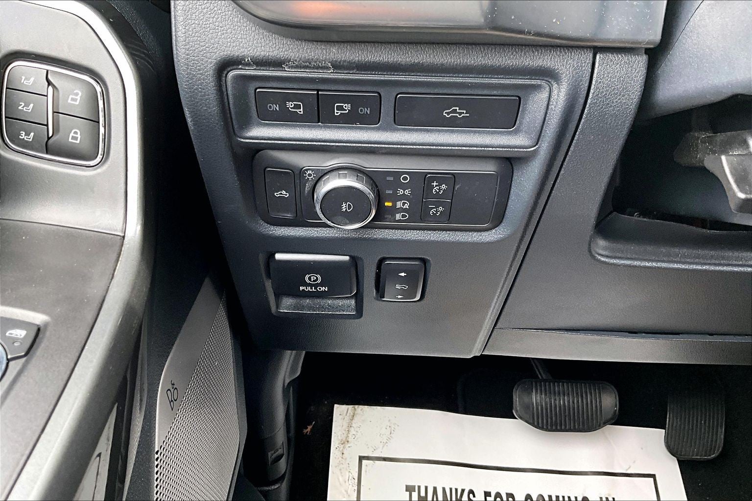 2022 Ford F-150 Base