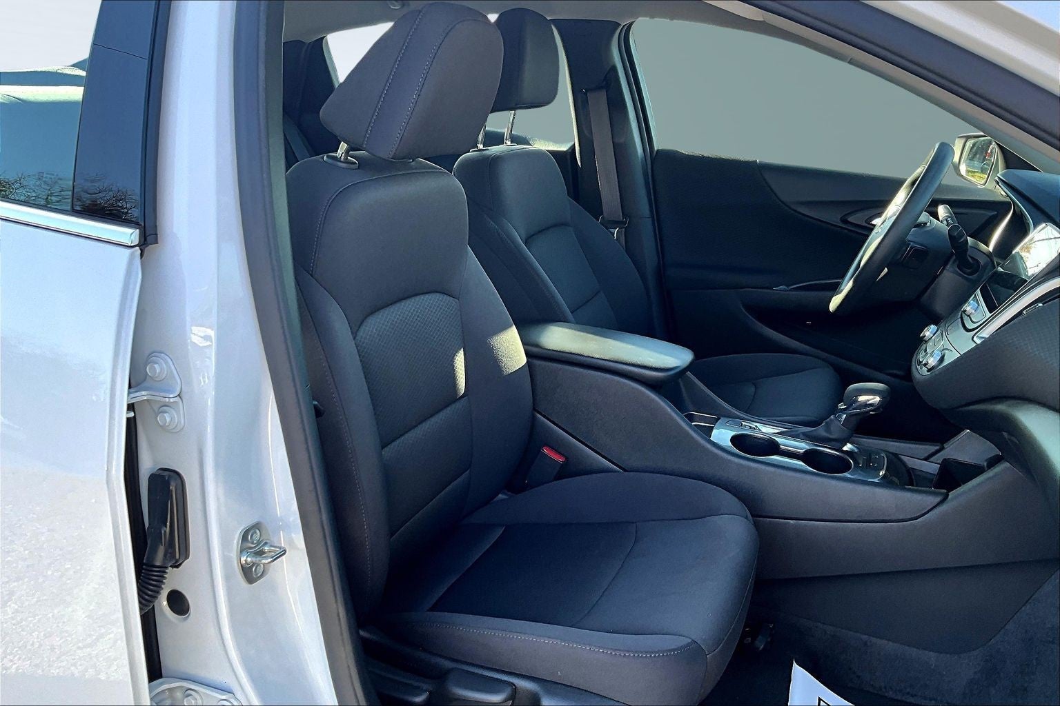 2024 Chevrolet Malibu LS