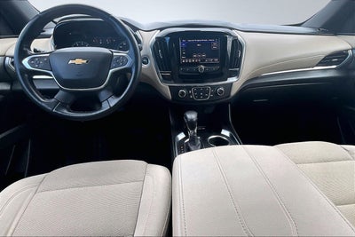 2022 Chevrolet Traverse LT Cloth