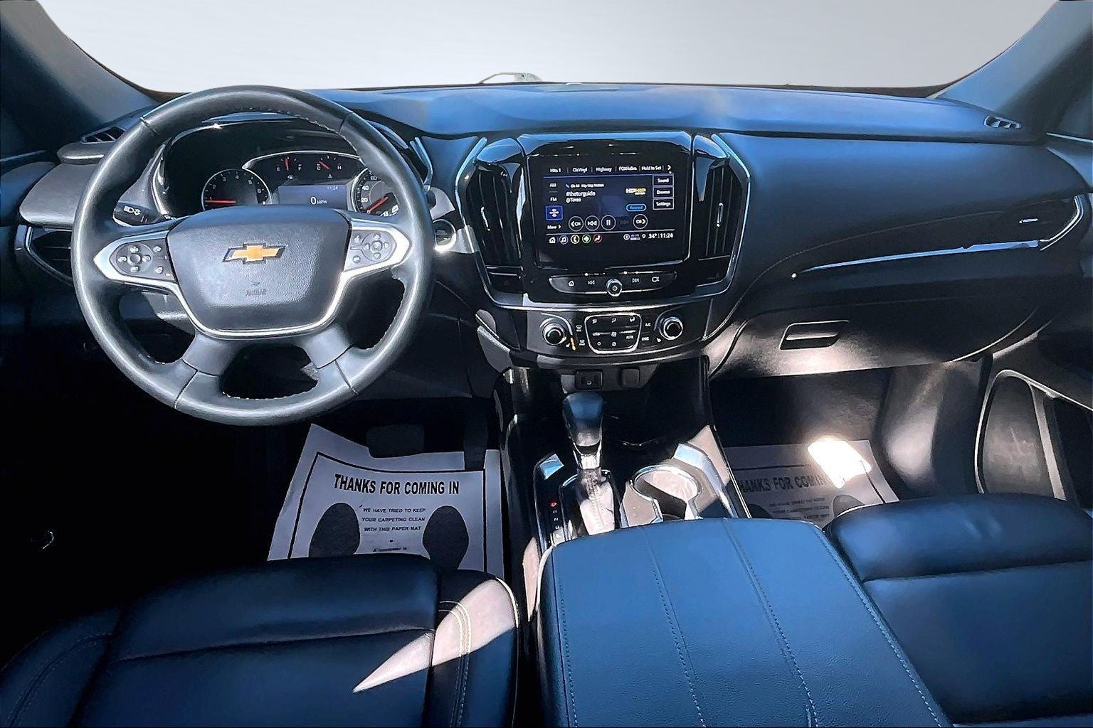 2023 Chevrolet Traverse LT Leather