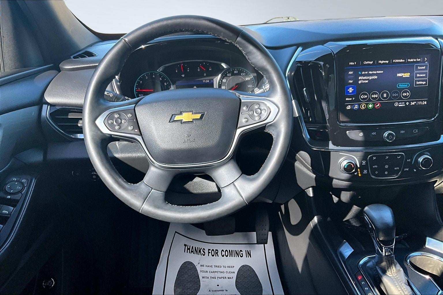 2023 Chevrolet Traverse LT Leather