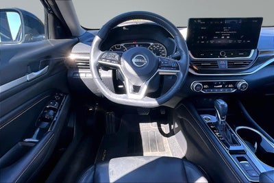 2023 Nissan Altima 2.0 SR