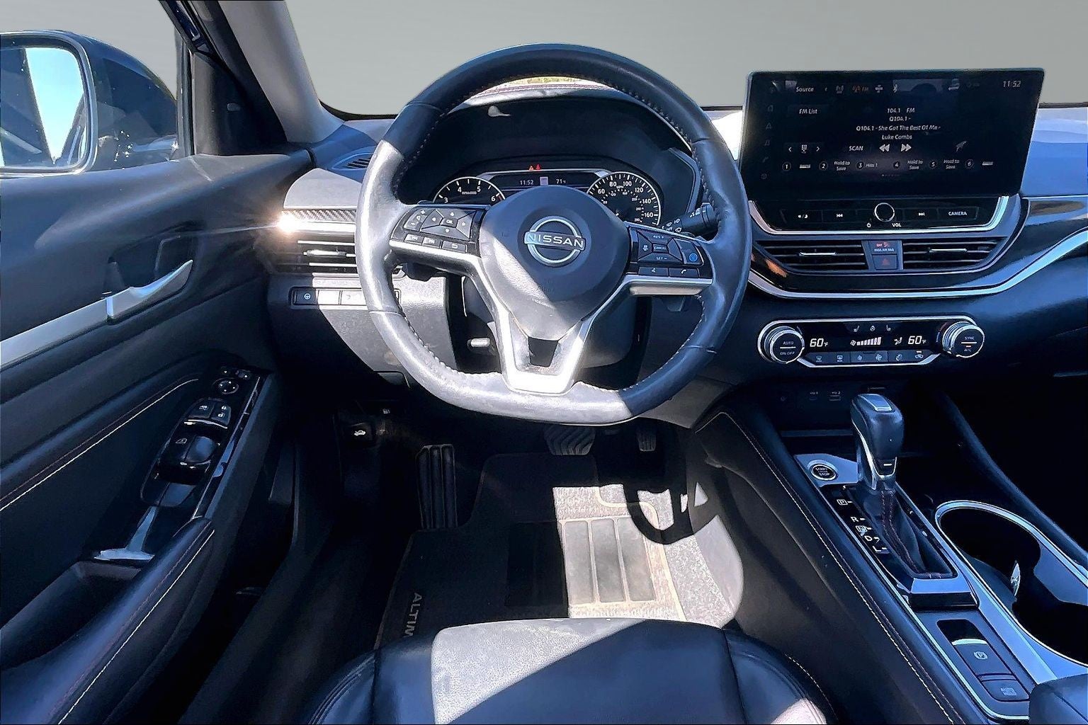 2023 Nissan Altima 2.0 SR