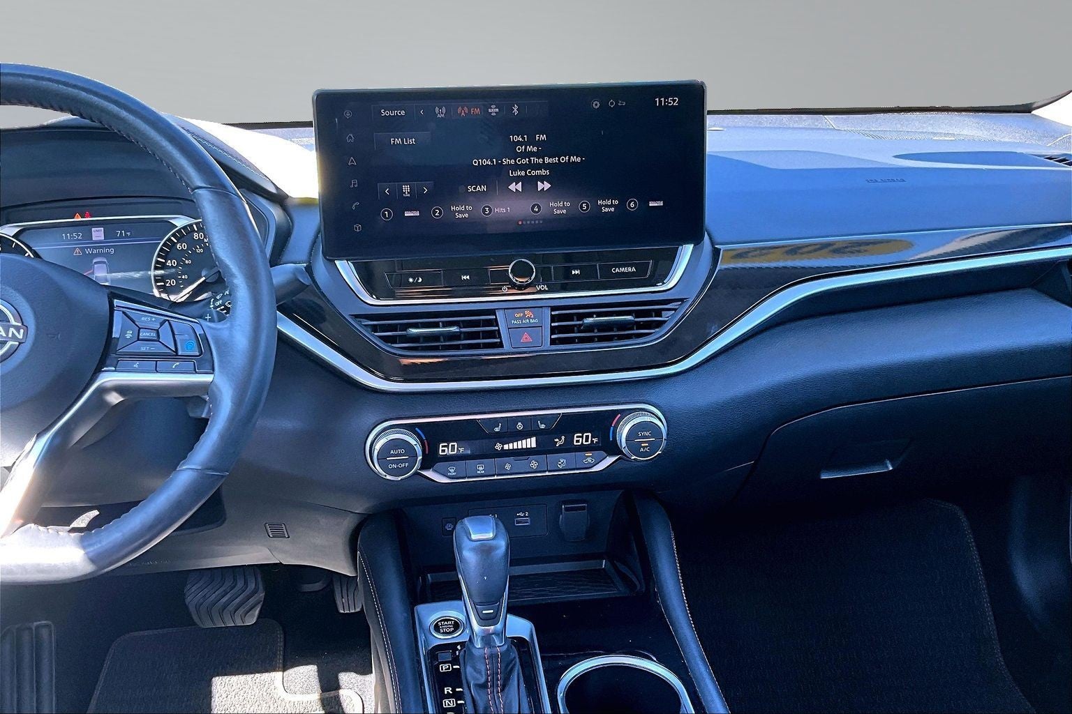 2023 Nissan Altima 2.0 SR