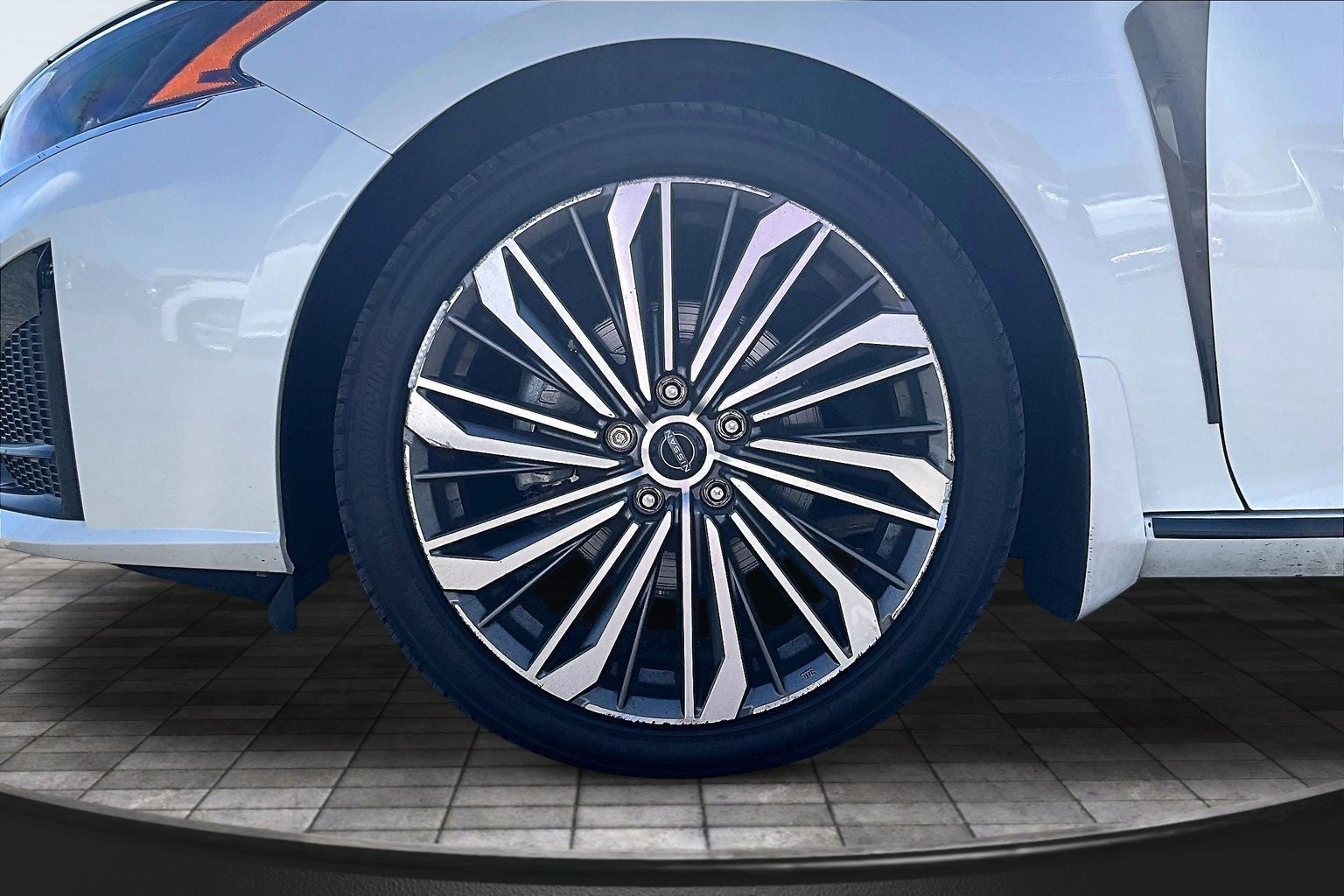 2023 Nissan Altima 2.5 SL